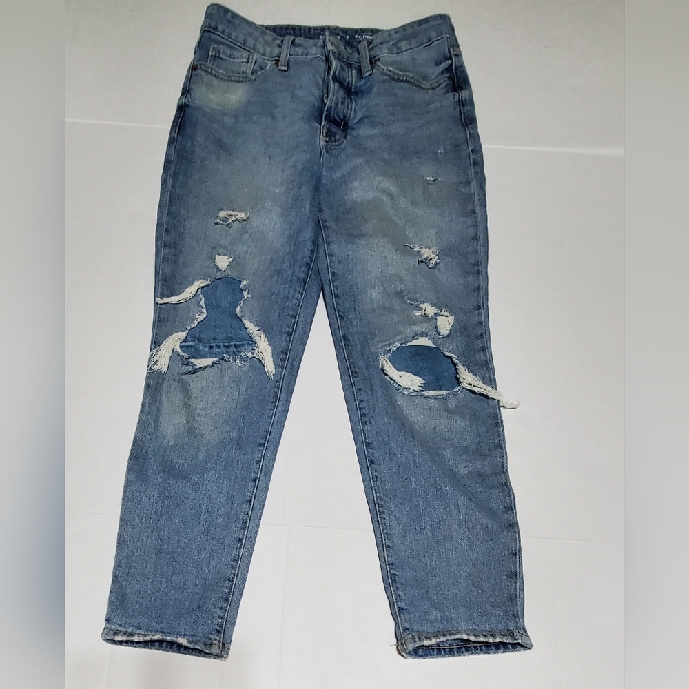 Old Navy OG myrtle distressed jeans